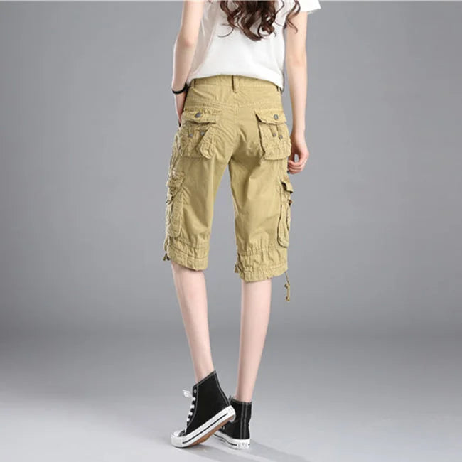 BEIGE CARGO SHORTS FÜR DAMEN KLASSISCH