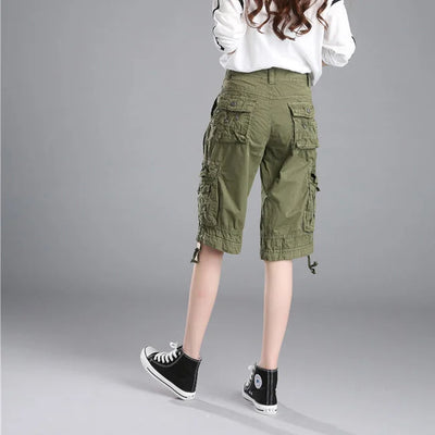BEIGE CARGO SHORTS FÜR DAMEN KLASSISCH