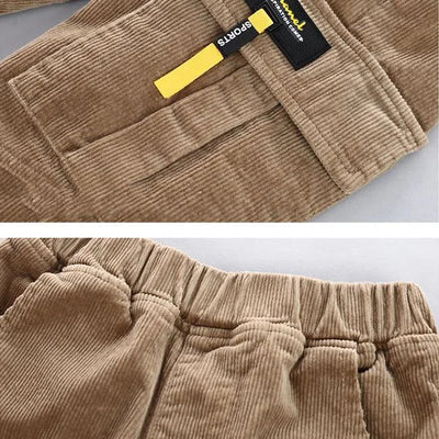 CARGO HOSE KLEINE GRÖSSEN AUS WEICHEM VELOURS