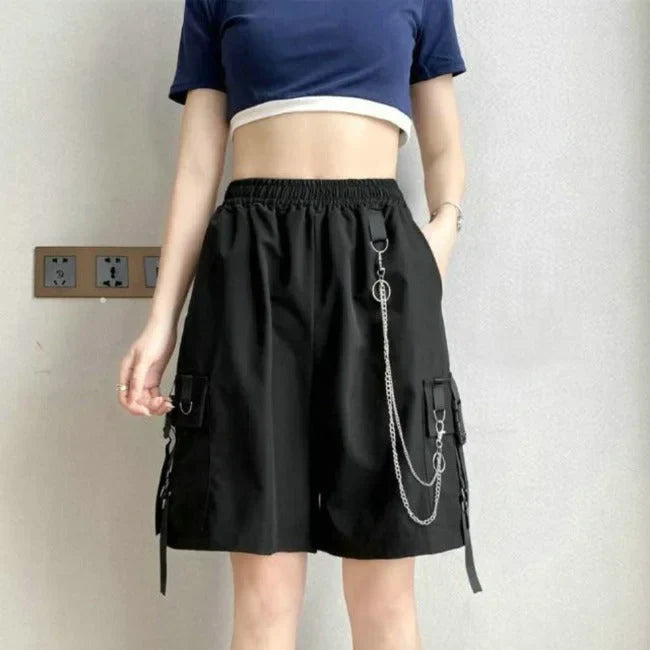 DAMEN HOSENROCK MIT TASCHEN UND KETTE
