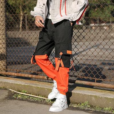 HERREN CARGO HOSE IN ORANGE UND SCHWARZ