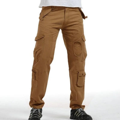 HERREN CARGO HOSE MIT RUNDEN TASCHEN UND GERADEM SCHNITT Braun / XS