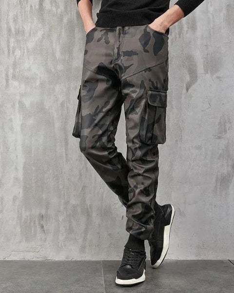 HERREN MILITÄR CARGO HOSE AUS KUNSTLEDER Camouflage / XS
