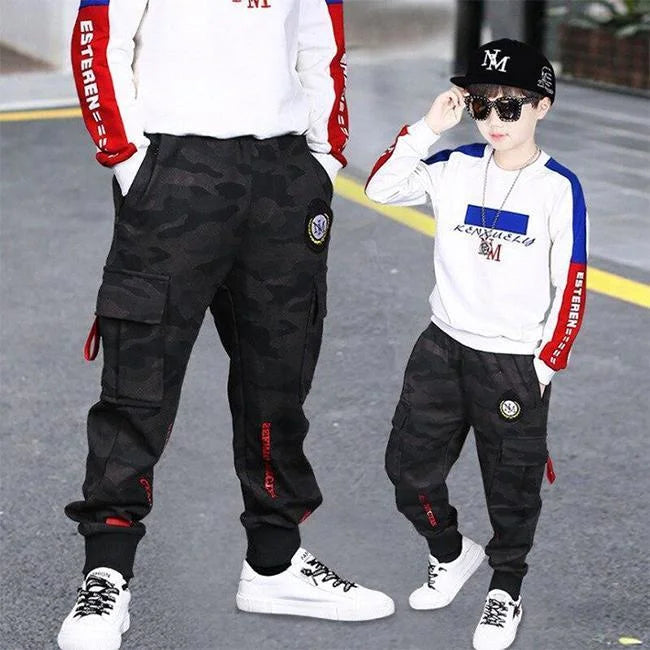 JUNGEN CARGO JOGGERHOSE CAMOUFLAGE DESIGN