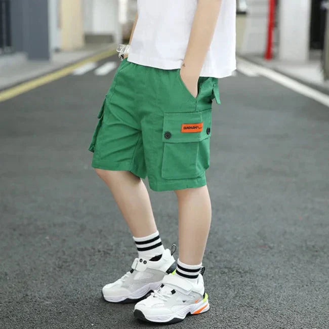 KINDER CARGO SHORTS MIT GROSSEN TASCHEN Grün / 4 jahre