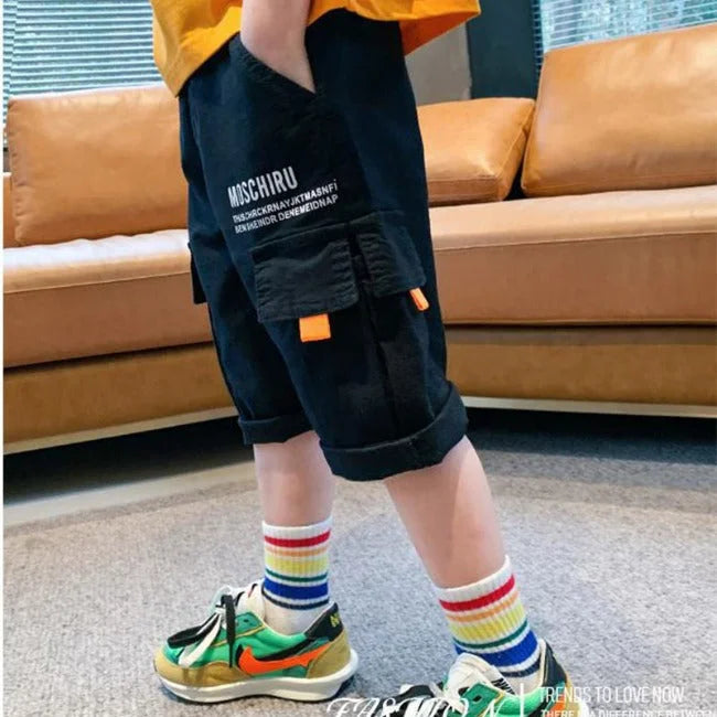 LANGE CARGO SHORTS FÜR JUNGS Schwarz / 4 jahre