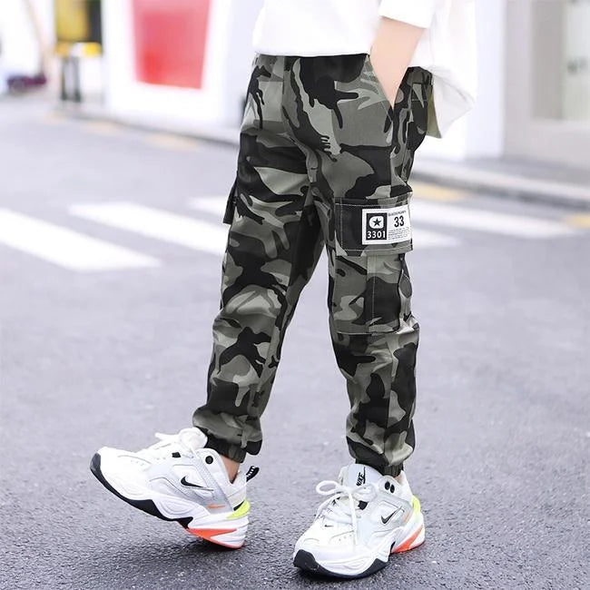 MILITÄRISCHE CARGO HOSE JUNGEN