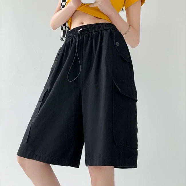 OVERSIZED CARGO SHORTS FÜR DAMEN IN ROSÉ