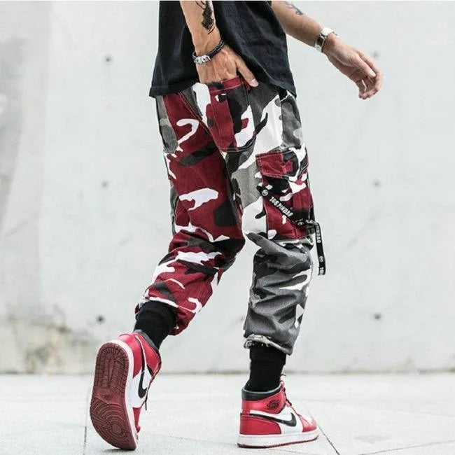 ROTE UND GRAUE CAMOUFLAGE CARGO HOSE