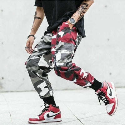 ROTE UND GRAUE CAMOUFLAGE CARGO HOSE