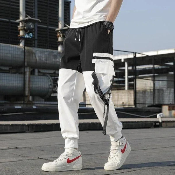 SCHWARZ WEISSE CARGO JOGGINGHOSE Weiß / XS