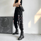 SCHWARZE CARGO HOSE MIT BÄNDERN