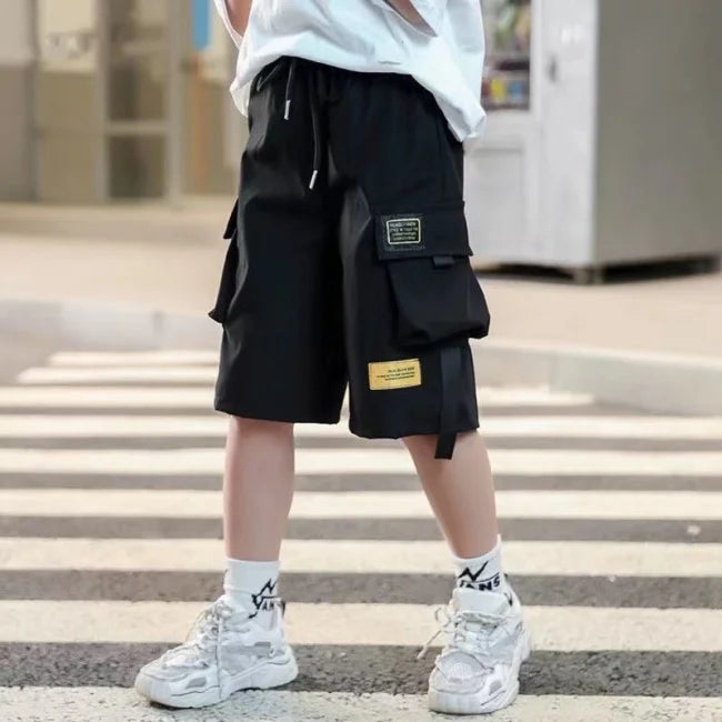SCHWARZE KINDER CARGO SHORTS VON SOBIRU Schwarz / 4 jahre