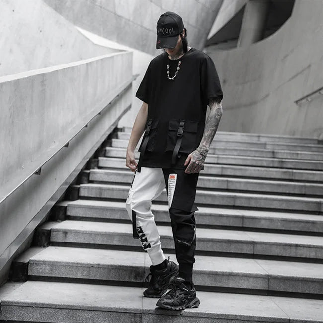 SCHWARZE UND WEISSE HERREN CARGO HOSEN