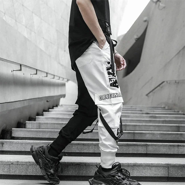 SCHWARZE UND WEISSE HERREN CARGO HOSEN