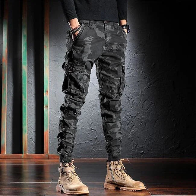 SLIM FIT CAMOUFLAGE CARGO JEANS Camouflage / XS