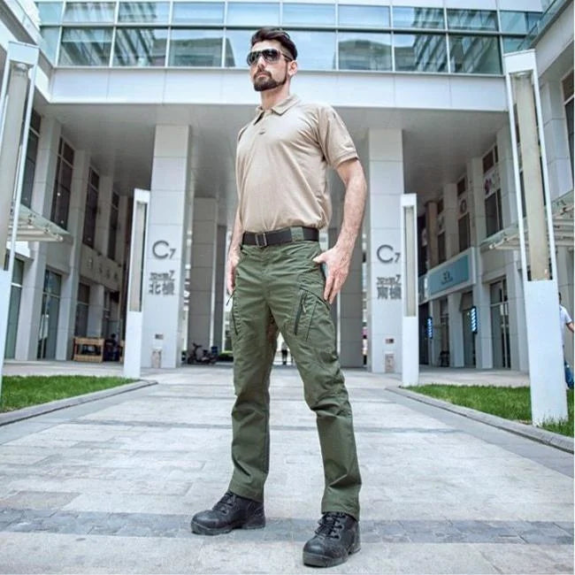 WASSERDICHTE KHAKI CARGO HOSE Grün / S